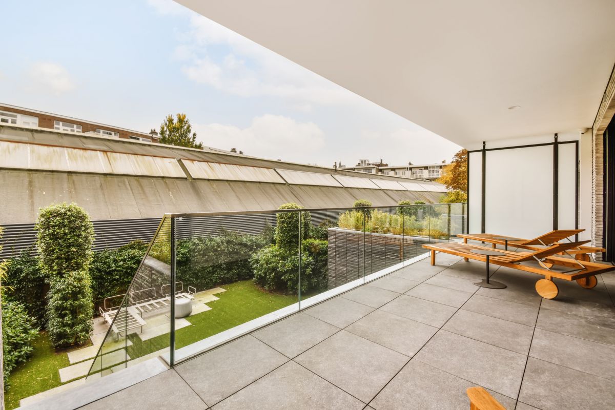 Terrace Tile Installation detail